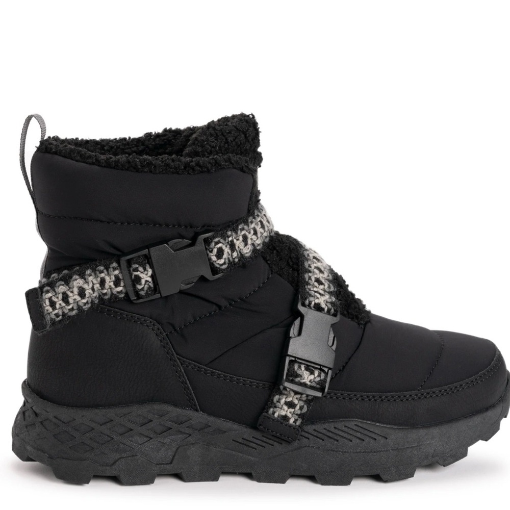 MUK LUKS - Wren Boots, Black, Size 8
